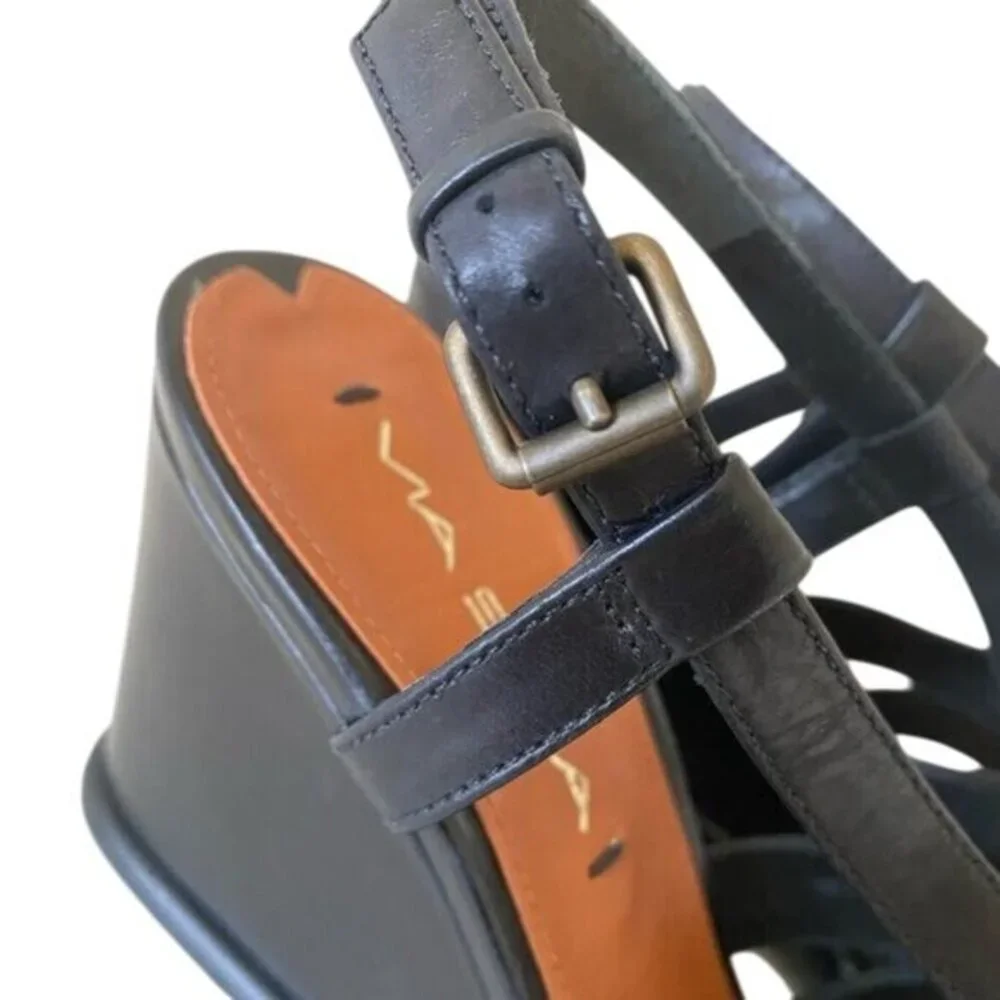 Via‎ Spiga Womens Black Wedge Sandals Size 7 NWOB